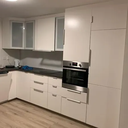 Moderne Og Fullt Utstyrt 3-rom Hageleilighet Sentrum Naer * Bergen