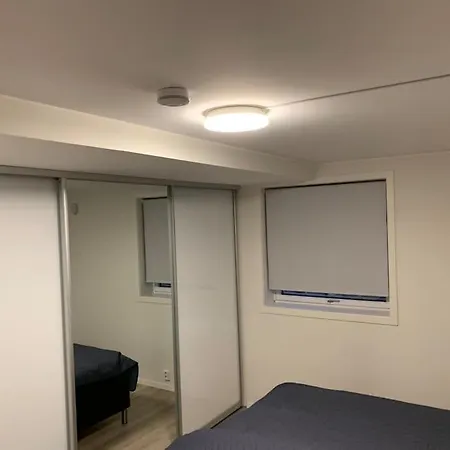 Lejlighed Moderne Og Fullt Utstyrt 3-rom Hageleilighet Sentrum Naer *