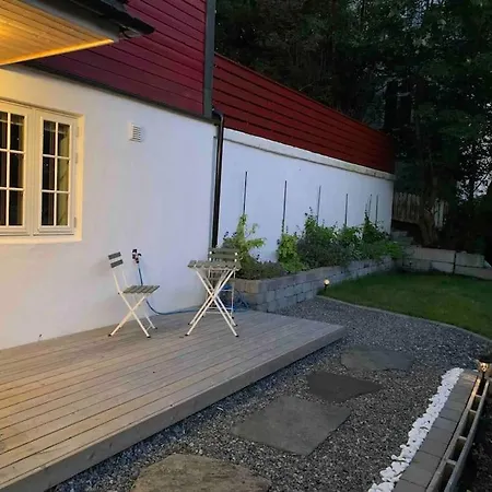 Moderne Og Fullt Utstyrt 3-rom Hageleilighet Sentrum Naer * Bergen