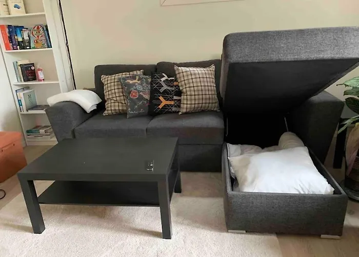 Moderne Og Fullt Utstyrt 3-rom Hageleilighet Sentrum Naer *